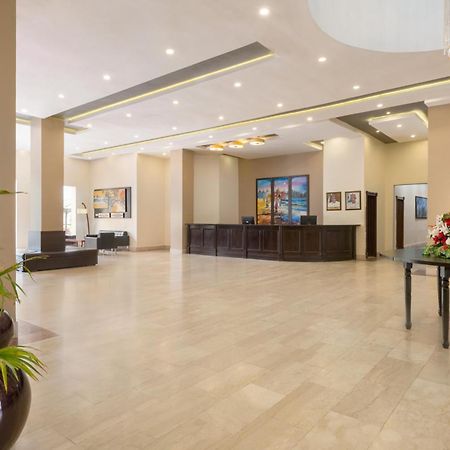 Hawthorn Suites By Wyndham Abuja Dış mekan fotoğraf