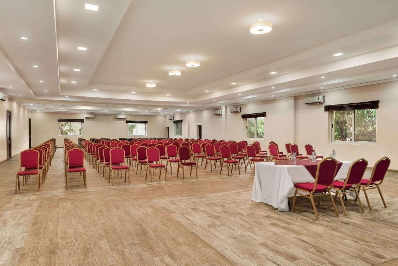 Hawthorn Suites By Wyndham Abuja Dış mekan fotoğraf