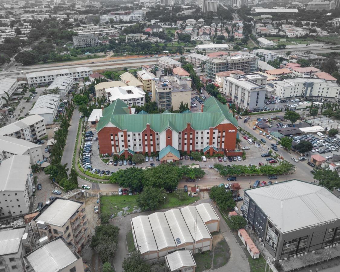 Hawthorn Suites By Wyndham Abuja Dış mekan fotoğraf
