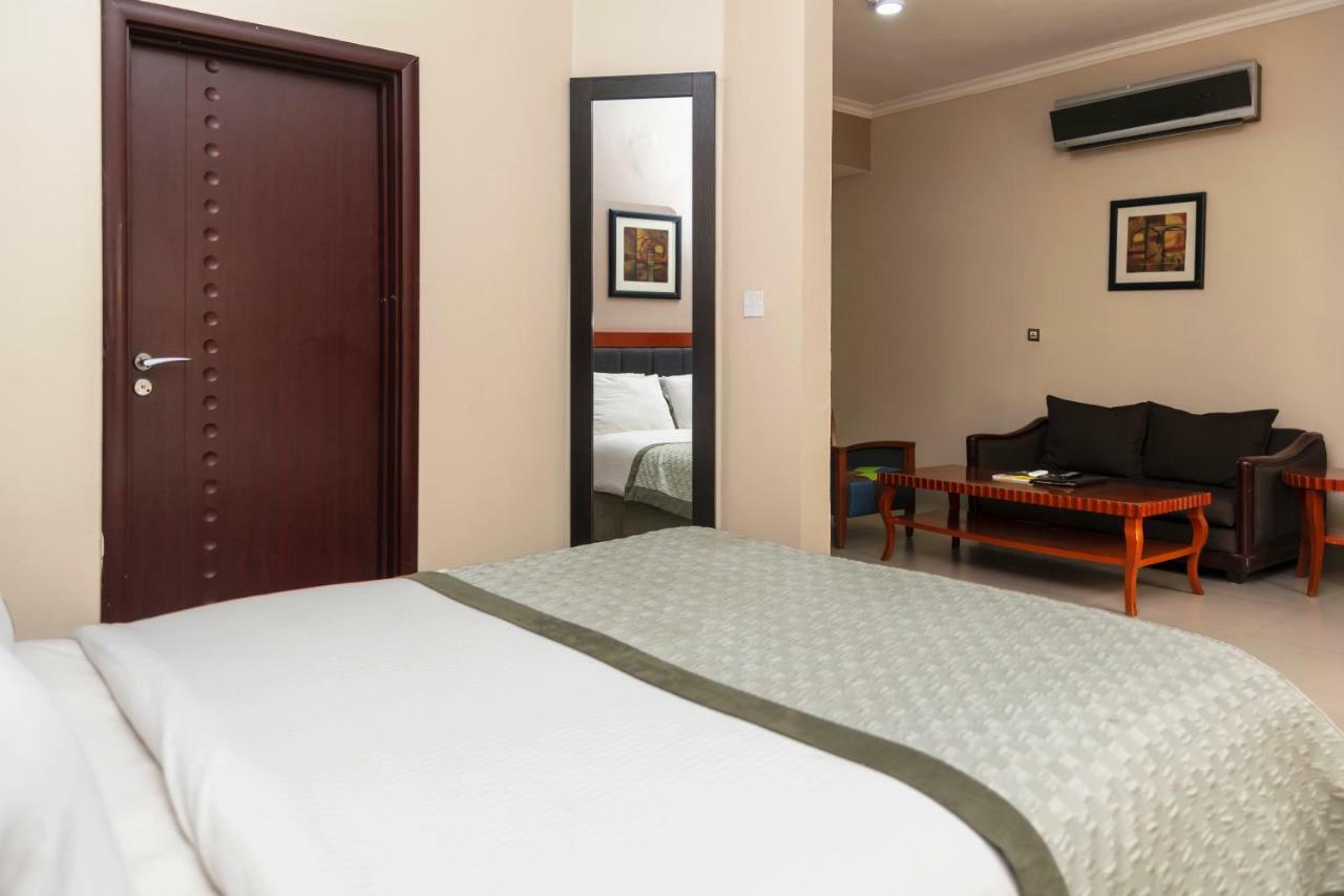 Hawthorn Suites By Wyndham Abuja Dış mekan fotoğraf