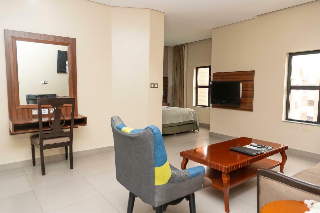 Hawthorn Suites By Wyndham Abuja Dış mekan fotoğraf